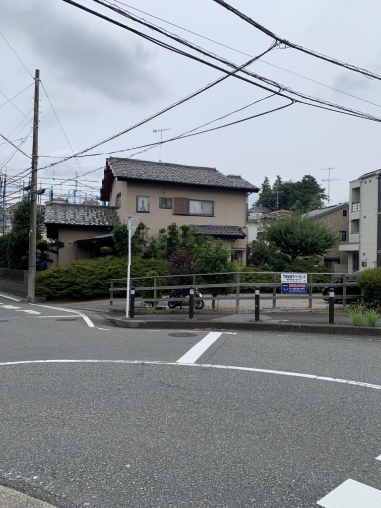 下瀬谷坂下パーキング
